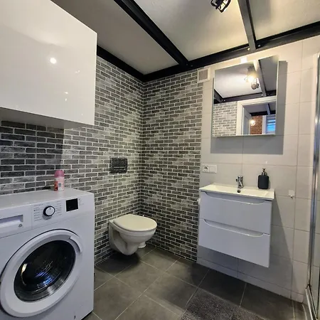 Apartment Klimatyczny W Magicznym Miejscu Lodz (Lodz)