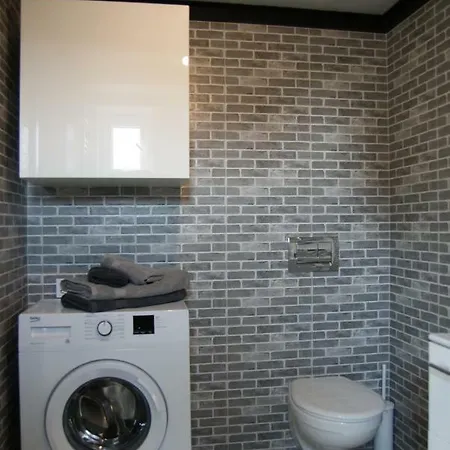 Apartment Klimatyczny W Magicznym Miejscu Lodz (Lodz)
