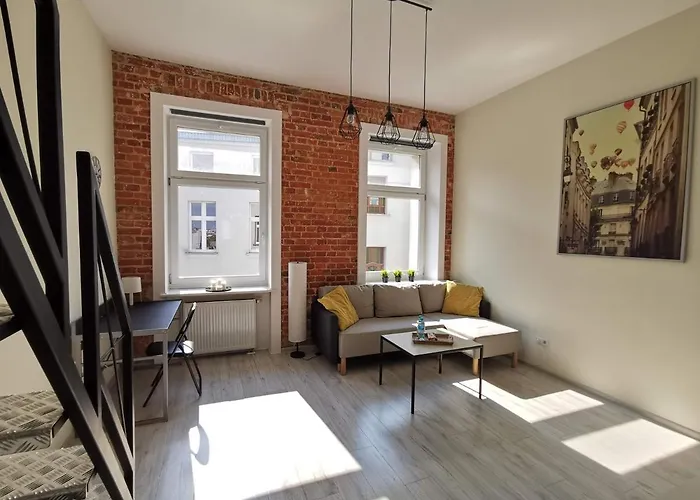 Klimatyczny W Magicznym Miejscu 아파트 *